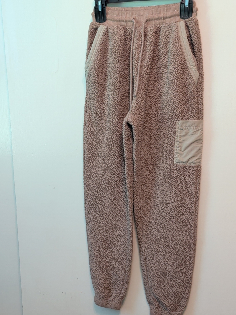rue21 Taupe Sherpa-Lined Sweatpants